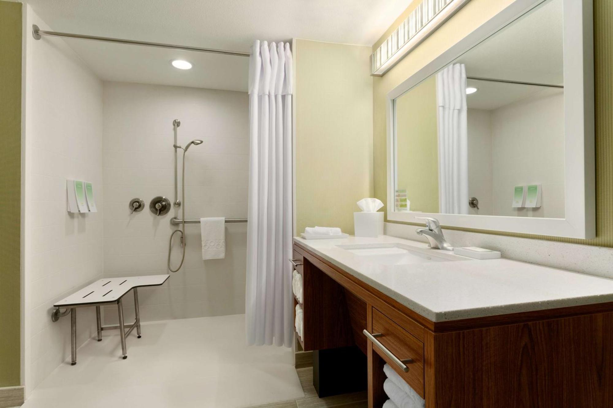Home2 Suites By Hilton Denver West / Federal Center Лейкуд Екстериор снимка