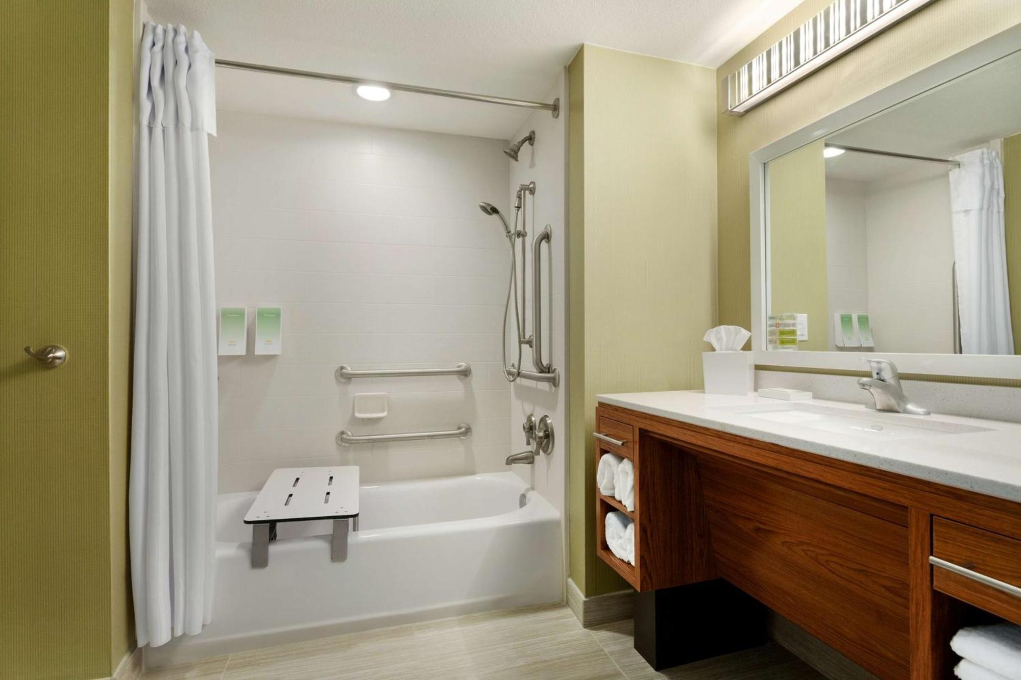 Home2 Suites By Hilton Denver West / Federal Center Лейкуд Екстериор снимка