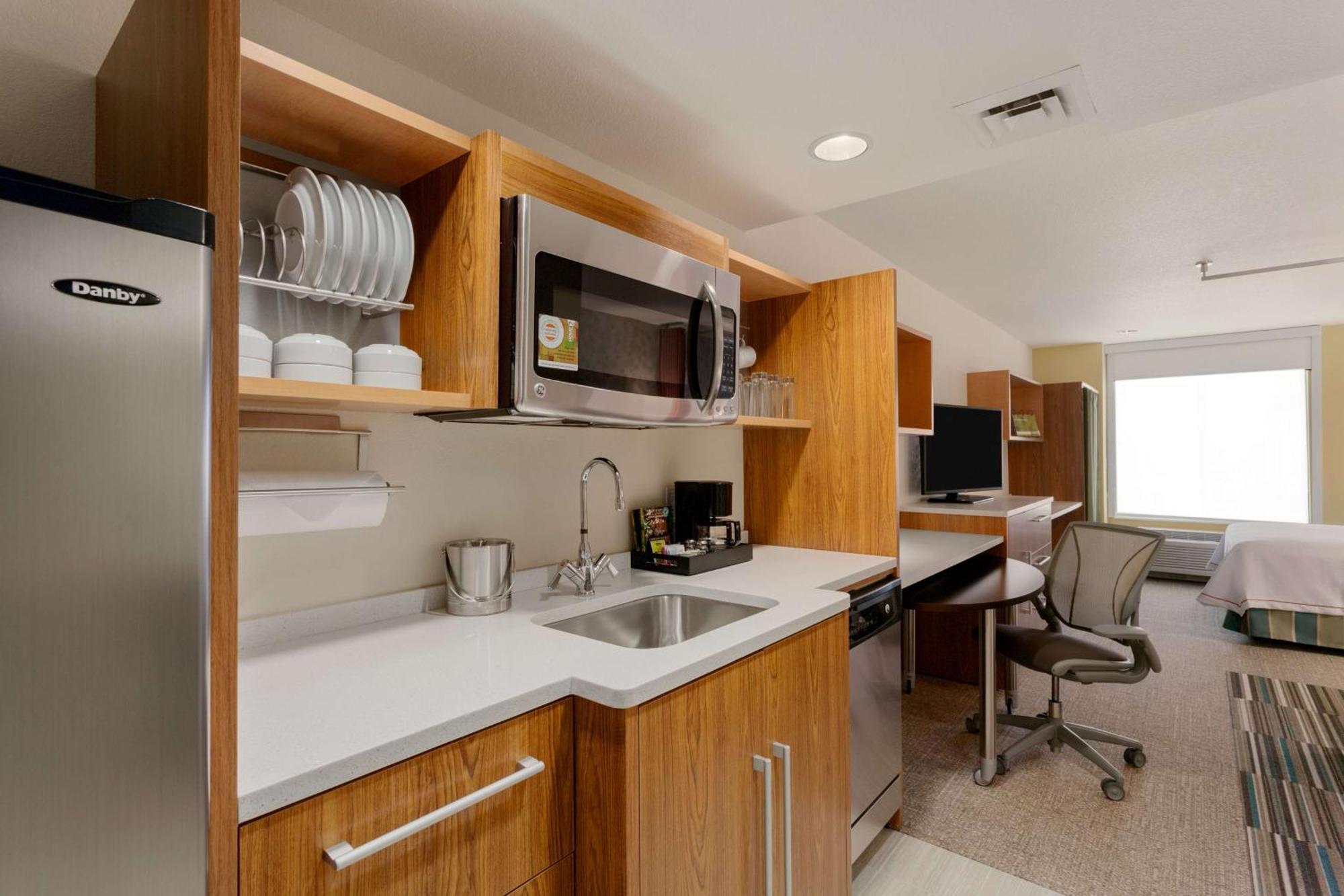 Home2 Suites By Hilton Denver West / Federal Center Лейкуд Екстериор снимка