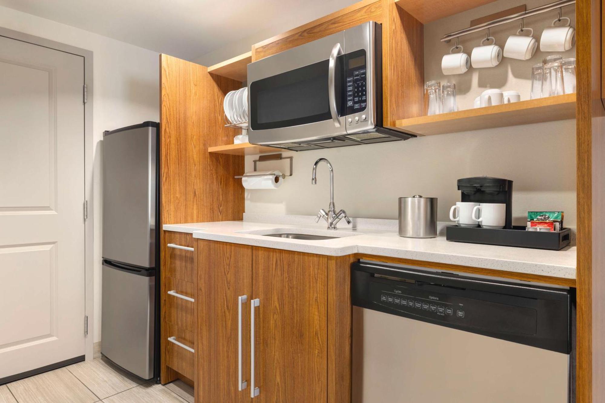 Home2 Suites By Hilton Denver West / Federal Center Лейкуд Екстериор снимка