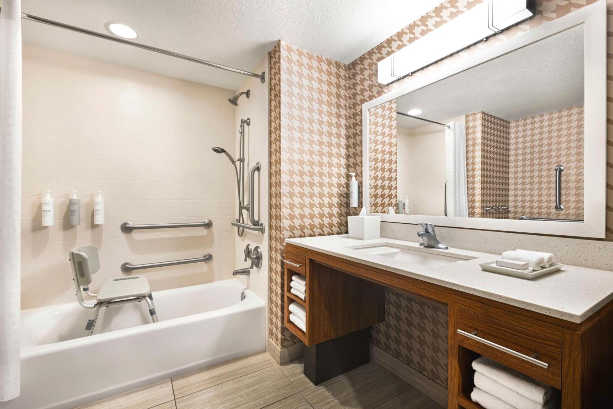 Home2 Suites By Hilton Denver West / Federal Center Лейкуд Екстериор снимка