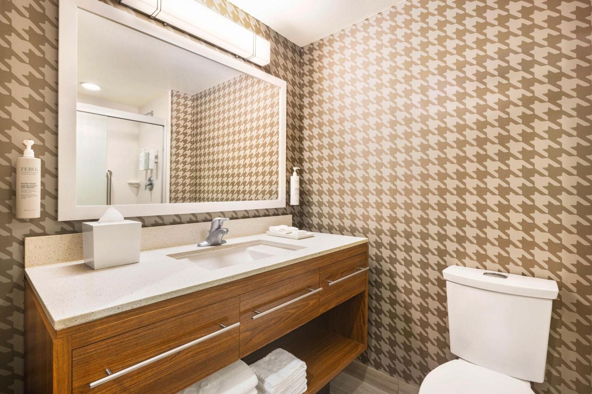Home2 Suites By Hilton Denver West / Federal Center Лейкуд Екстериор снимка